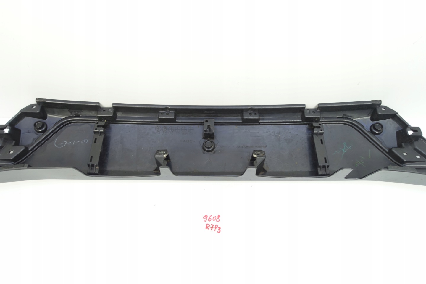 cap bonnet boot MITSUBISHI OUTLANDER III 5817A265-02