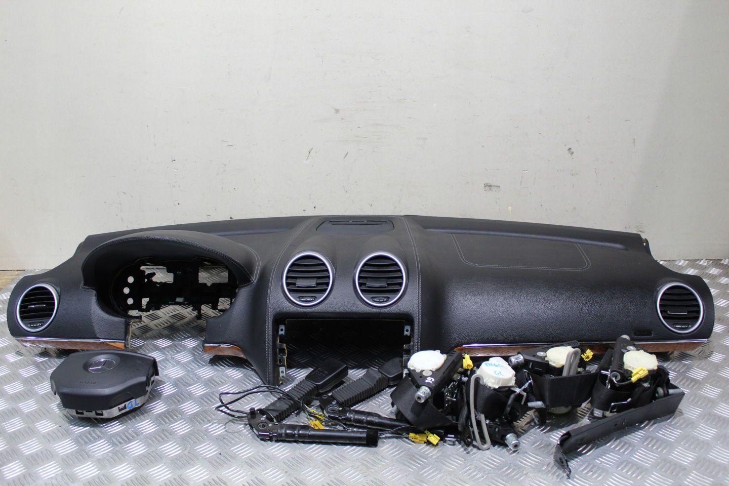 dashboard console airbag airbags GL W164