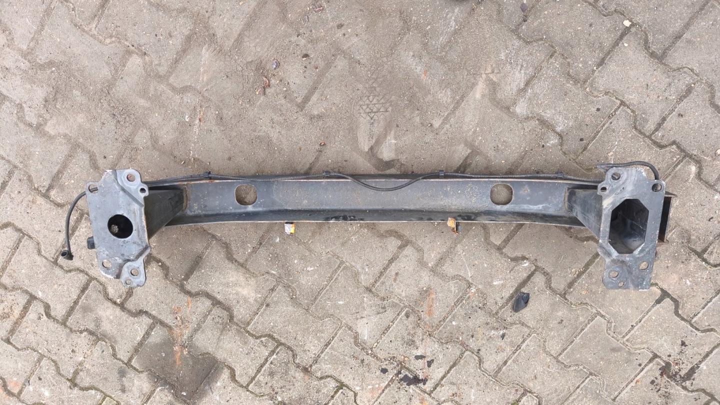 bumper support PRZEDNIEKA VW PHAETON 3.0 V6 2006r