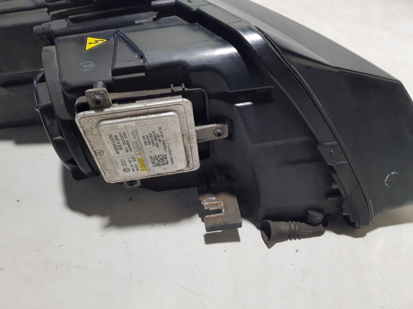 light XENON LED left front AUDI A8 D4