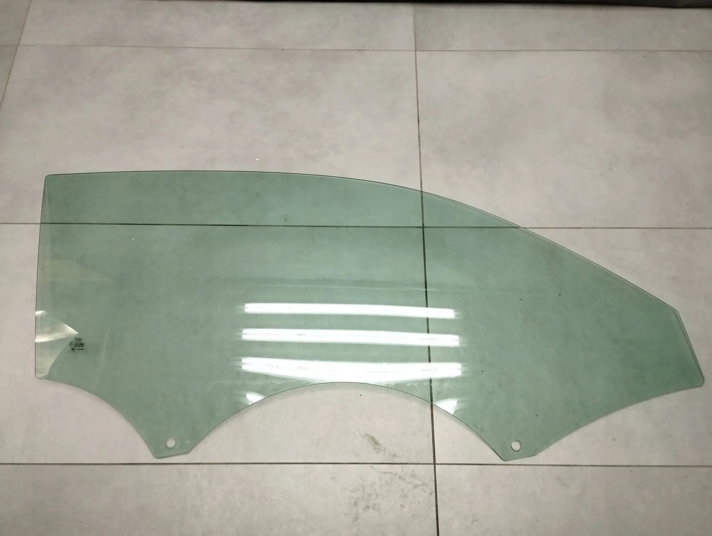 Audi A1 8X 2014 window right