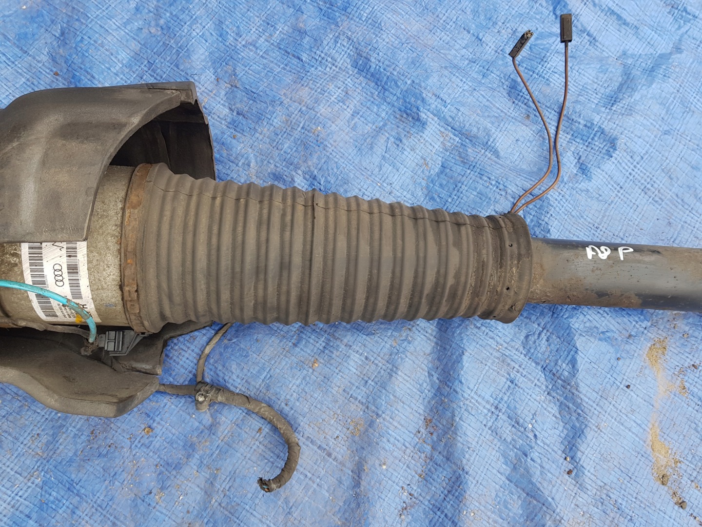 shock absorber right rear part AUDI A8 D4 4H 4H0616002M