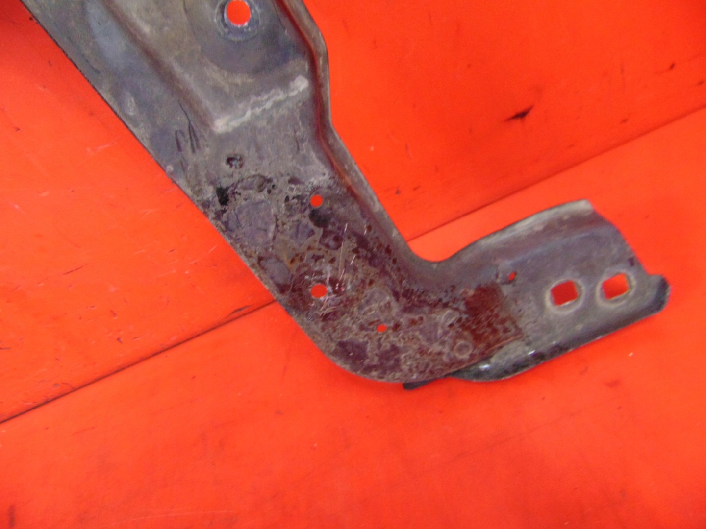 MINI Countryman R60 support panel for radiators upper sider front