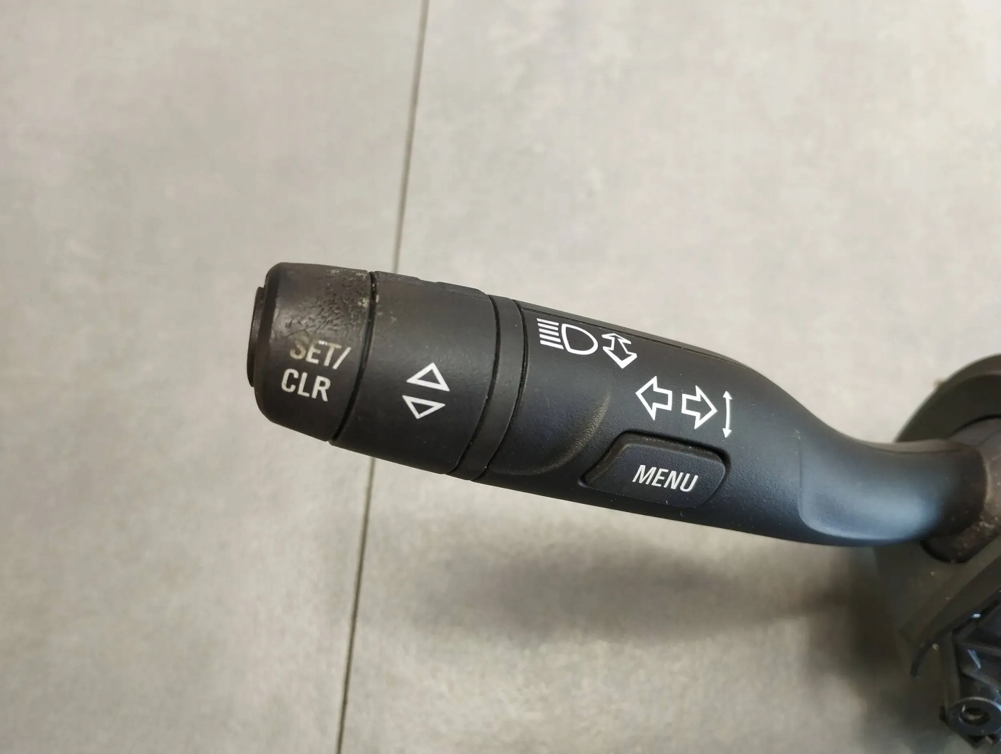 Opel Astra K Pulsante ZEPSOLONY PAJAK