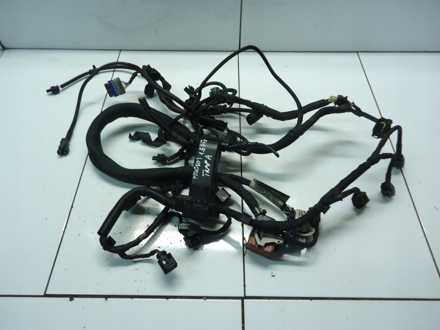 PEUGEOT MINI 1.6VTI 1.6 VTI bundle motor wiring V760119680