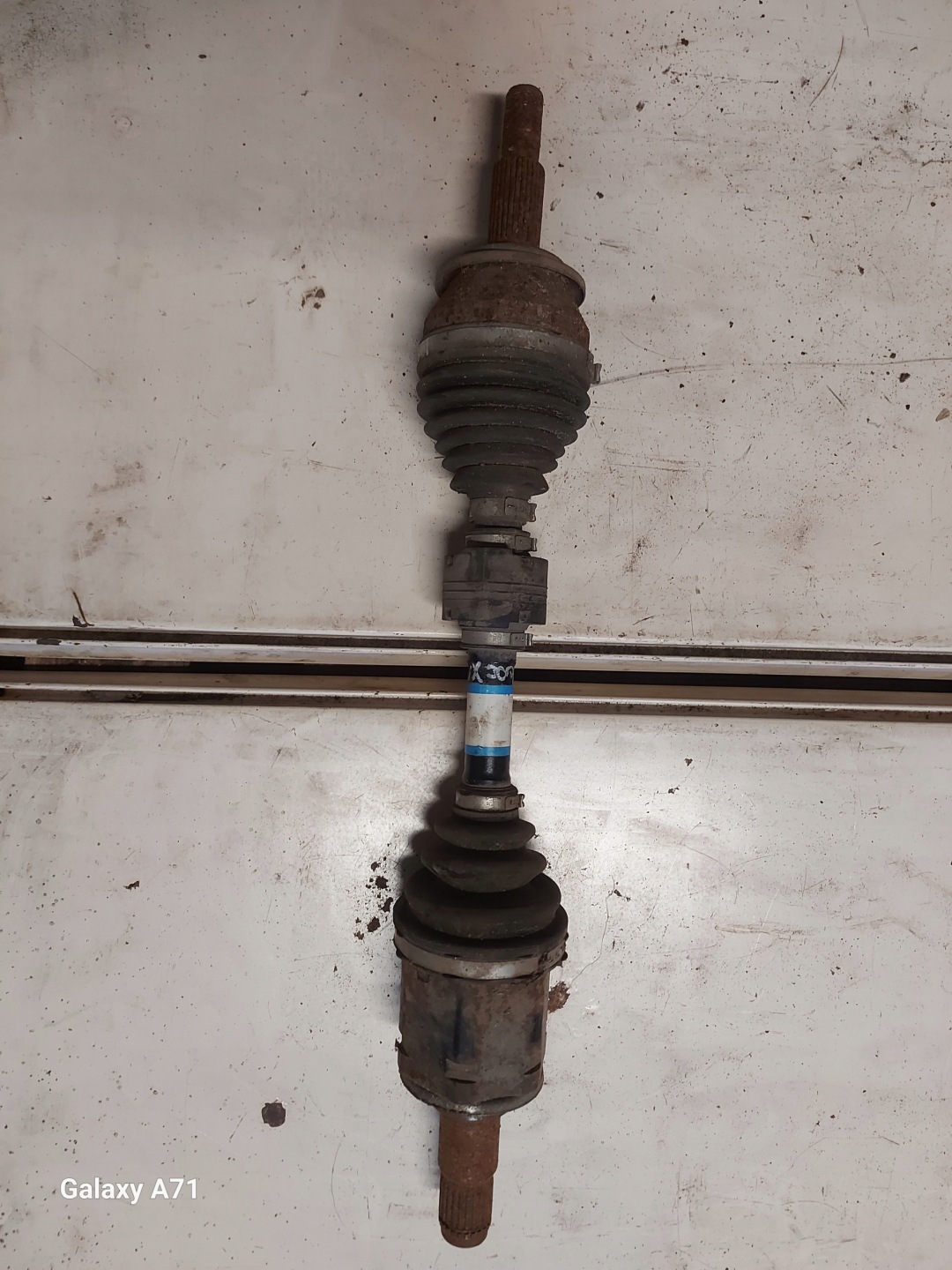semi-axis left rear part 300H HYBRID Lexus NX and (2014- 2021 )