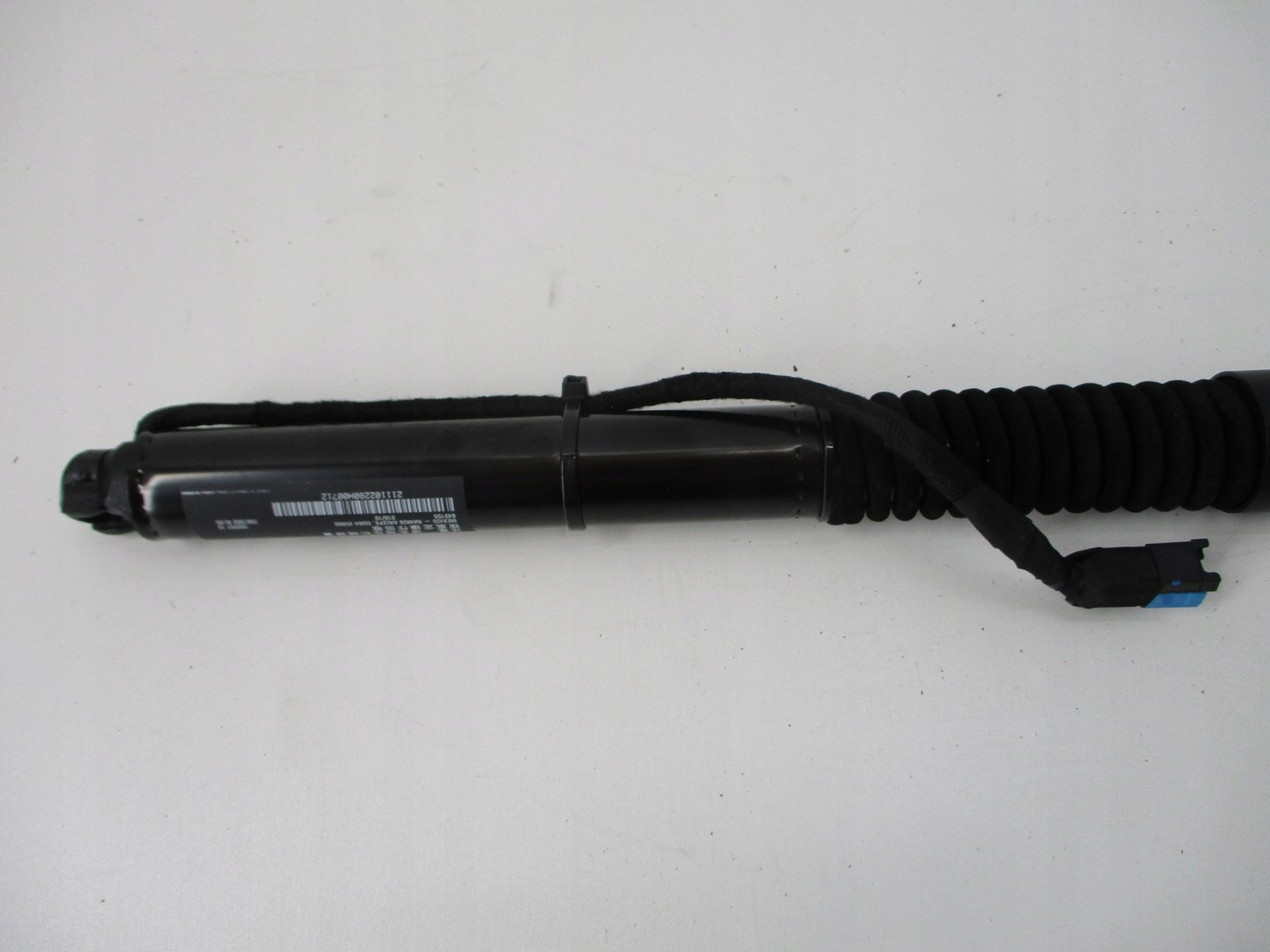 damper telescope bonnet BMW X3 M F97 right 7397322