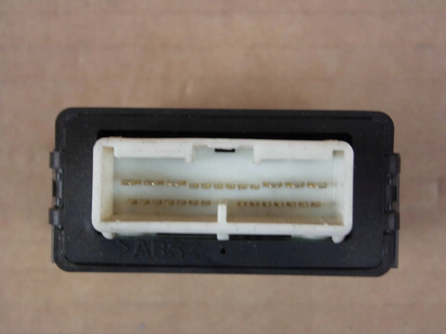 Toyota Auris e modulo Centralina computer Relè tergicristalli 85940-02050
