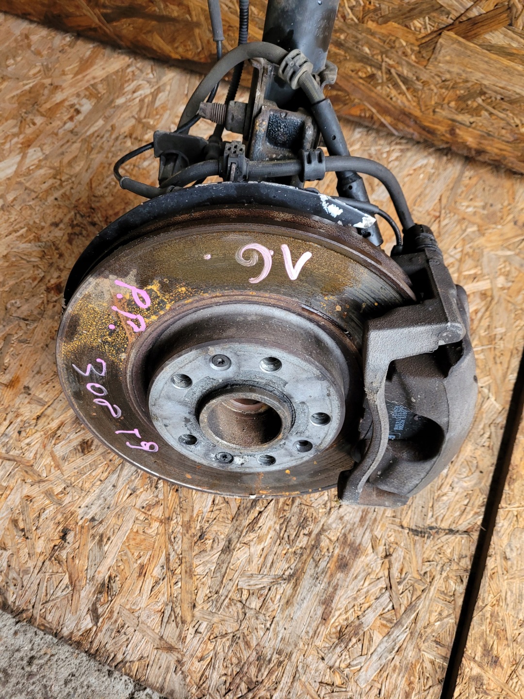 McPherson swing right PEUGEOT 308 T9 II 1.6