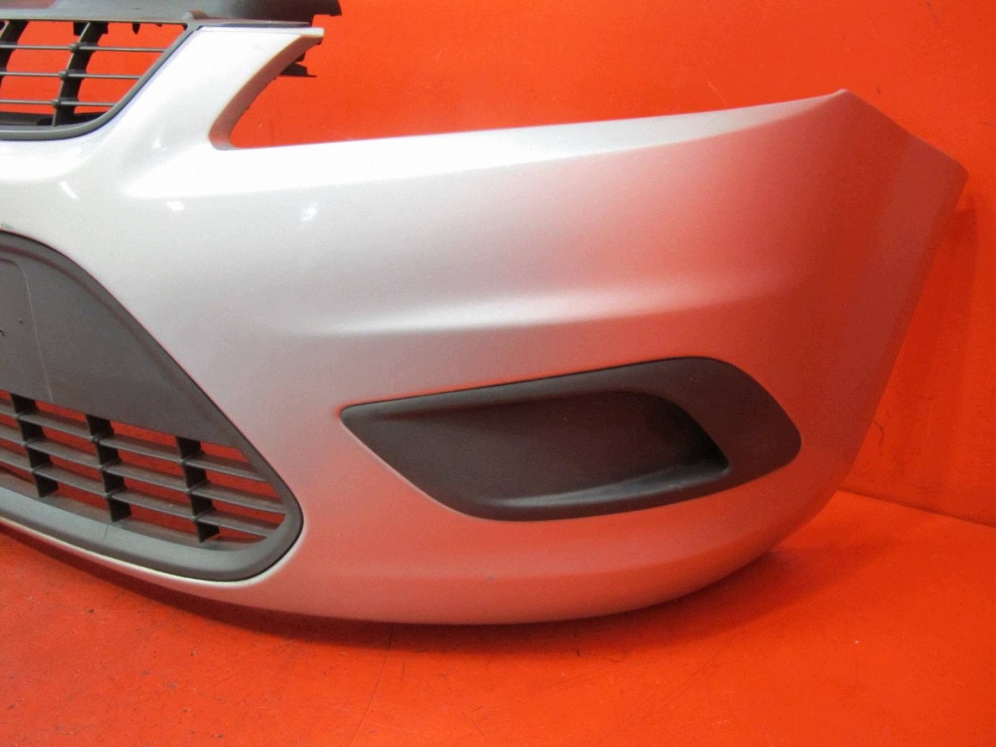 FORD FOCUS 2 II MK2 LIFT 08-11 bumper front front SREBRNY O3 03 grill