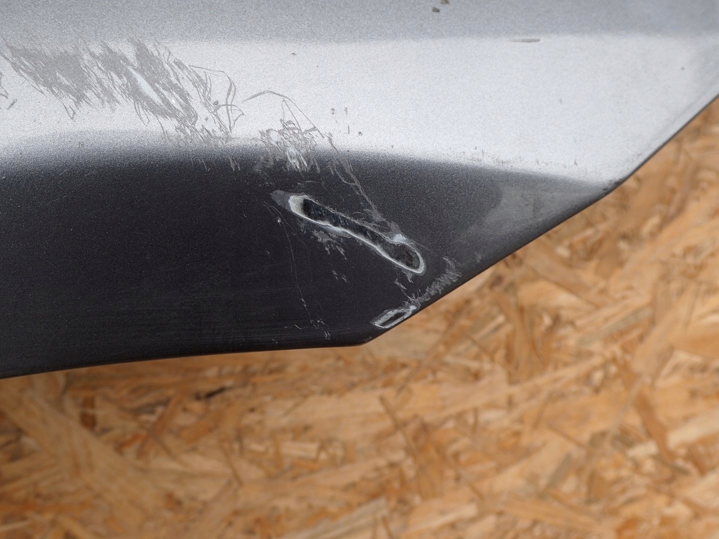 fender right front front BMW 3 III E90 E91 05