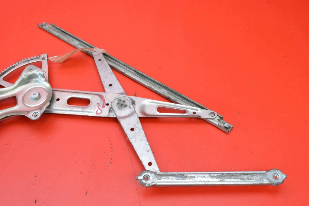 window regulator right front EU 85710-50100 LEXUS LS 4 IV LS600H 06-09