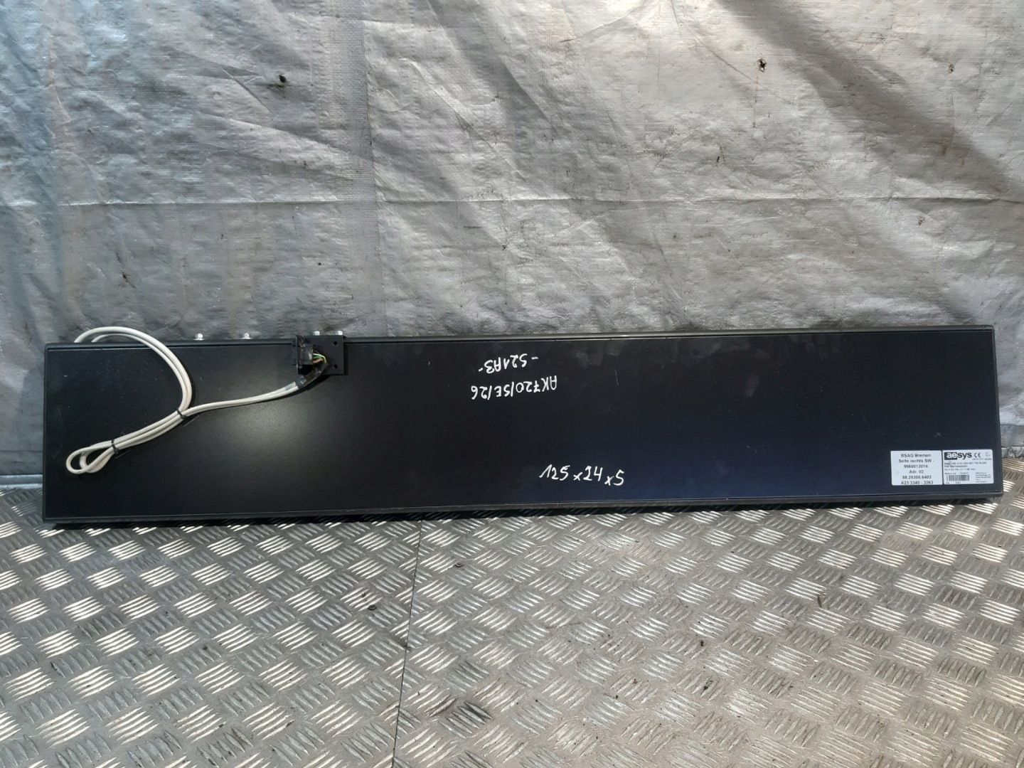 display AESYS HG 4/10.120x16/1 YW SLIM2 EVOBUS