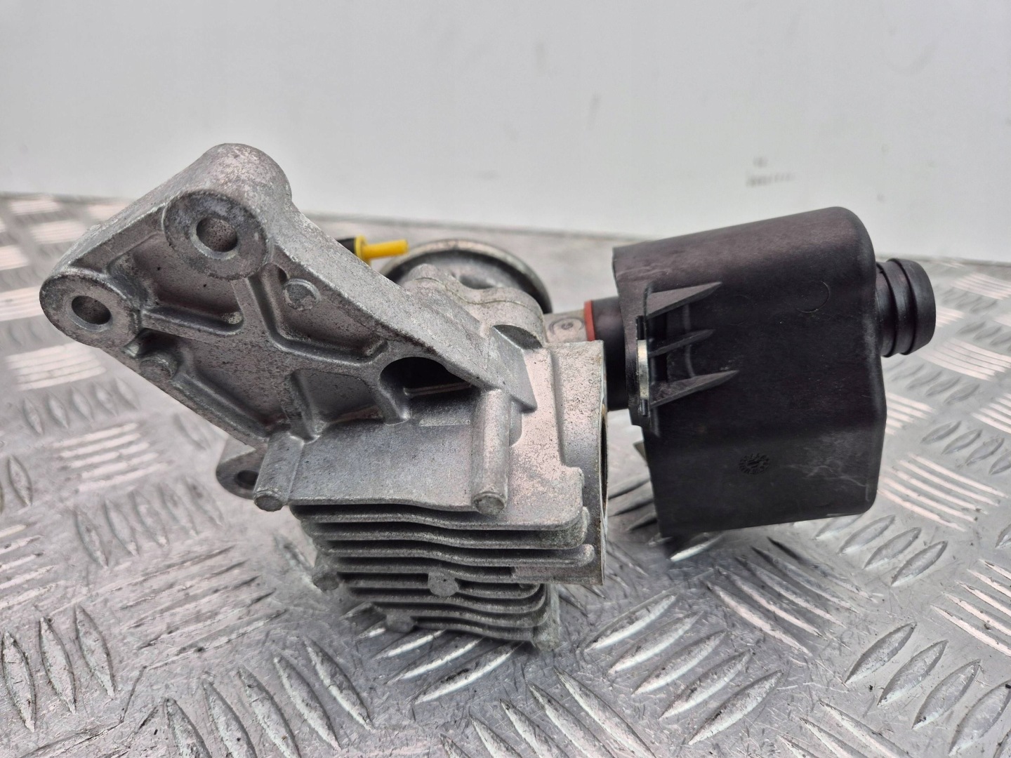 Mercedes C200 CGI W204 AGR-Ventil A0031400060 M271.860
