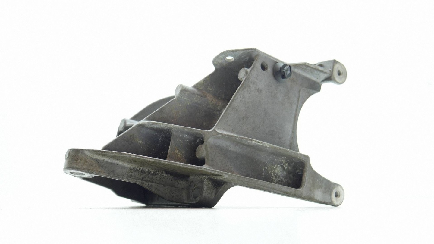 engine mount MERCEDES W166 A2762341439