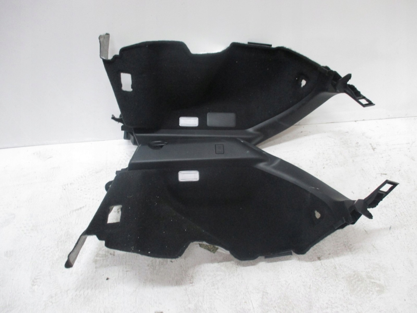 verkleidung Tür Seite LEXUS UX 64730-76630D