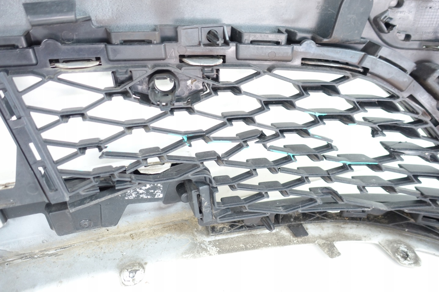 RENAULT ZOE LIFT 2019- bumper front front 2217036X