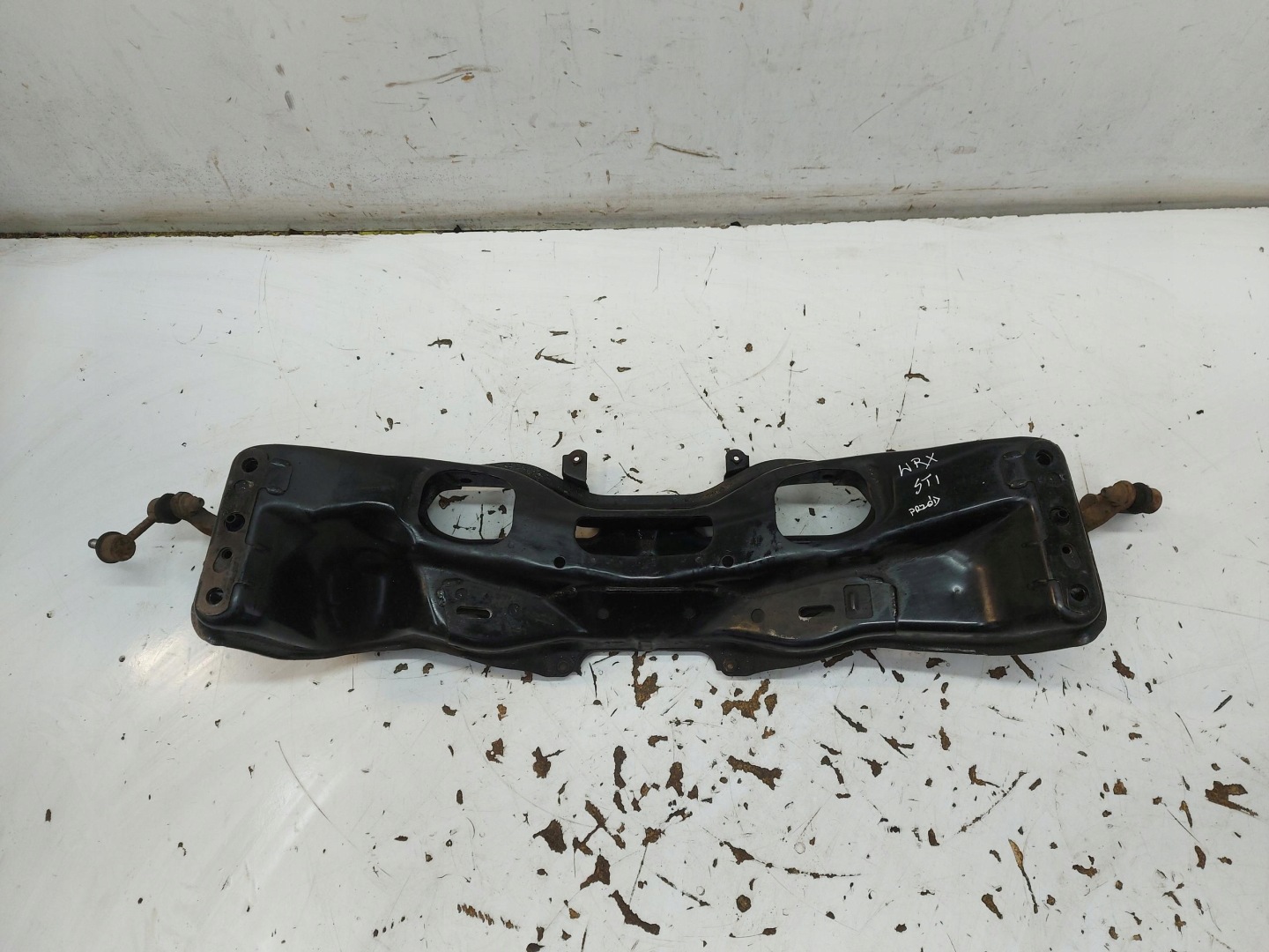 Subaru WRX STI 2015 subframe sider axle beam springing front 2,5t