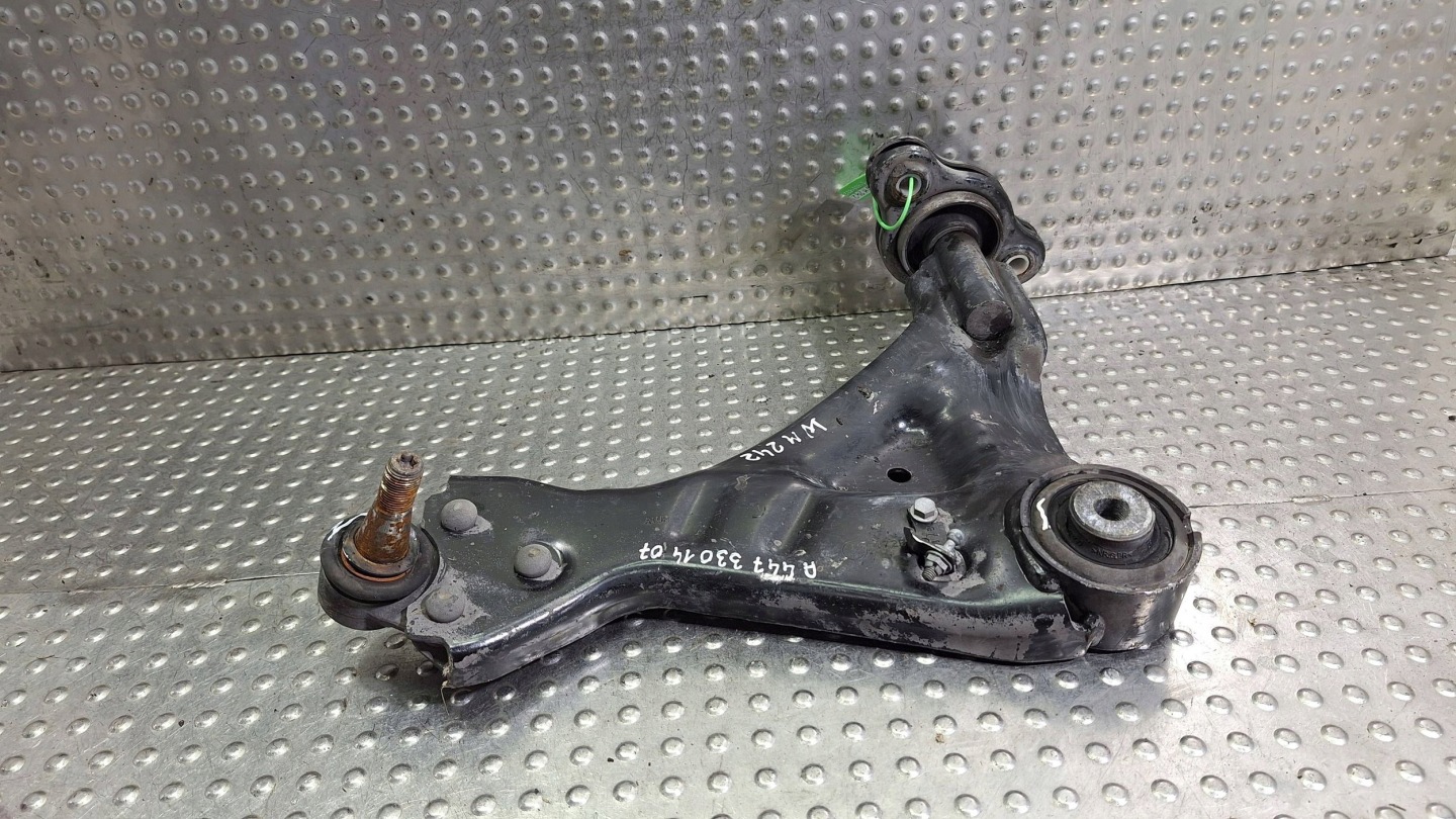arm left front A4473301407 MERCEDES VITO V KLASA W447