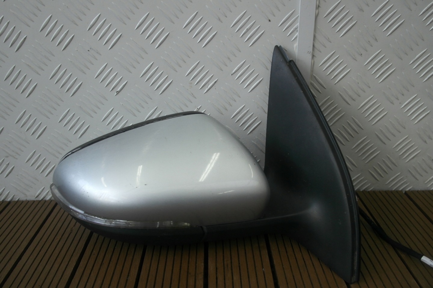 VW GOLF VI 08-13 mirror right 9-PIN EUROPA colour LA7W
