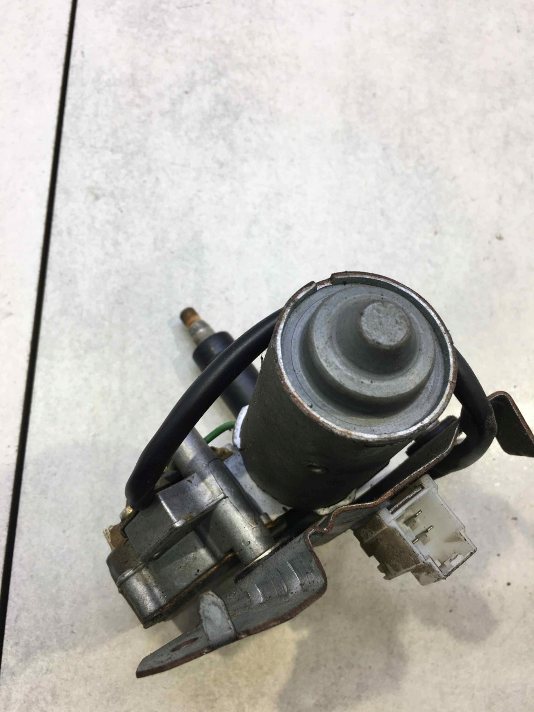 motor ablaktörlők far NISSAN TERRANO II 2.4