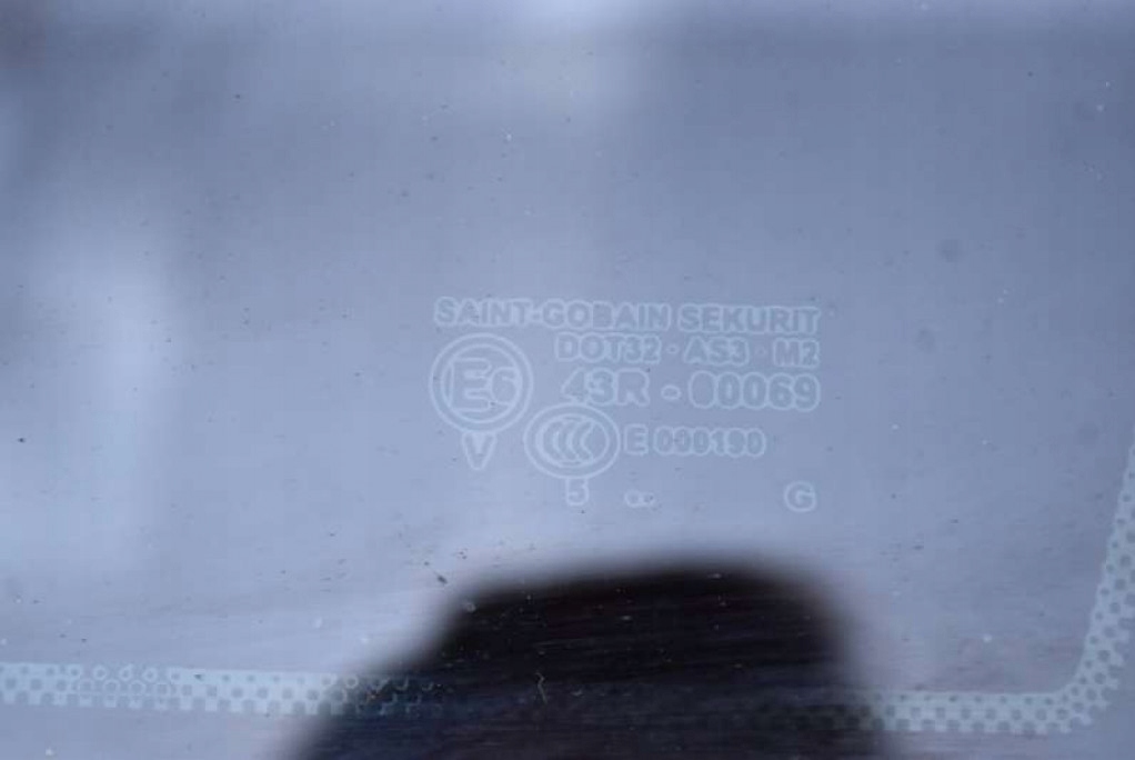 window bodywork right rear part 7L5845298 PORSCHE CAYENNE 1 and 02-07
