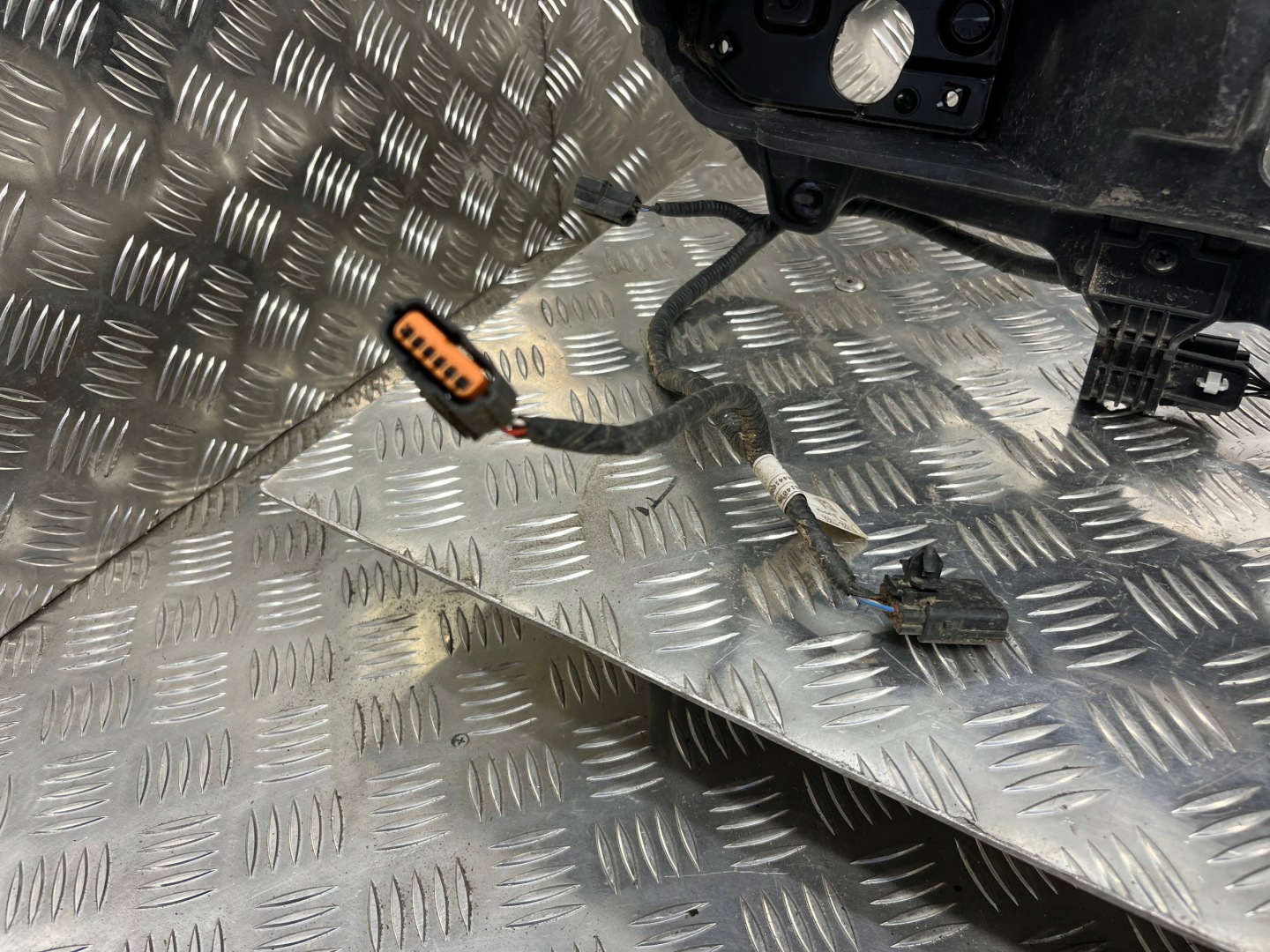 sider below bumper rear KIA CEED III 2018 86631-J7300 KOMBI