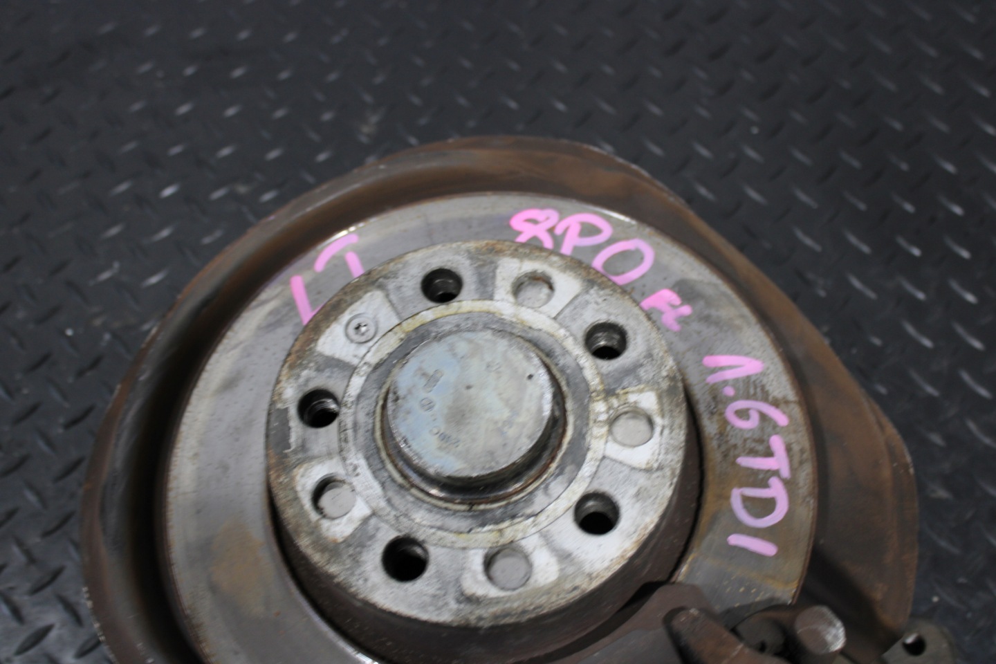 swing left rear part AUDI A3 8P0 8P4 LIFT