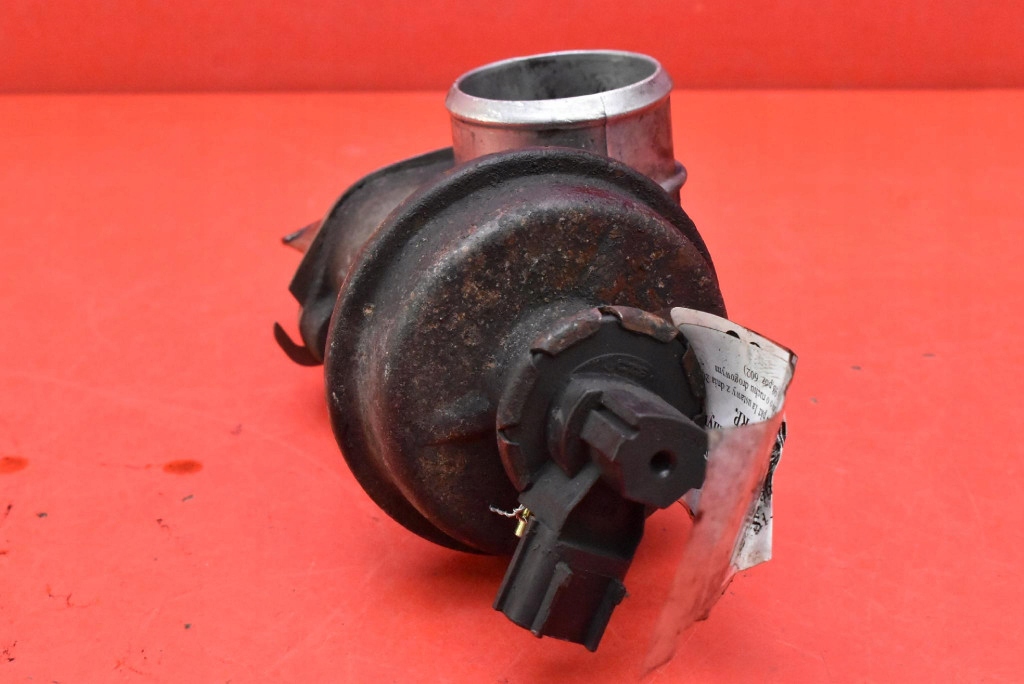 EGR valve FORD TRANSIT 5 V 2.0 TD 85 KM 00-06