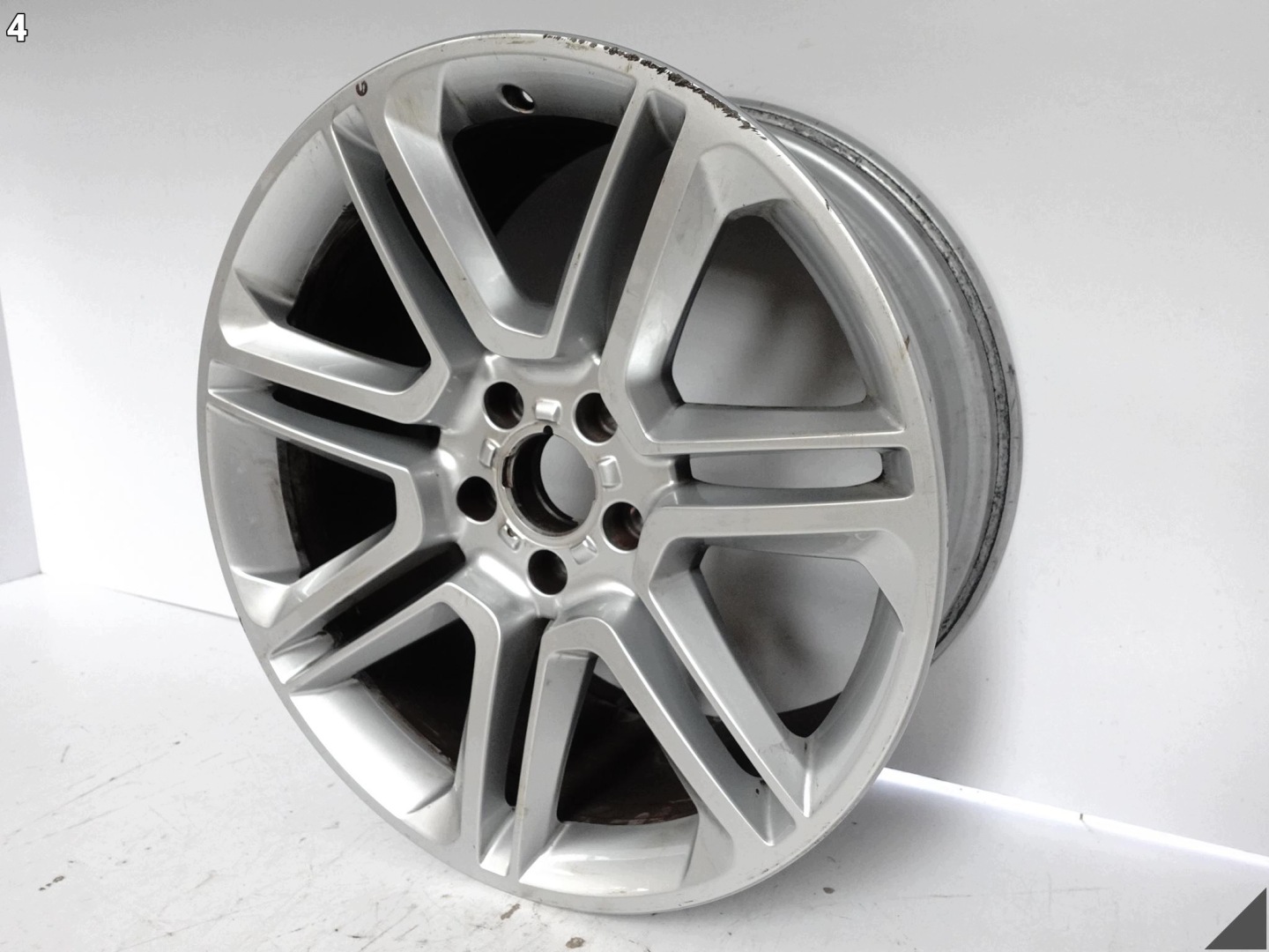 BENTLEY BENTAYGA 36A disk hliníkový disk 10Jx21 ET28 5x130