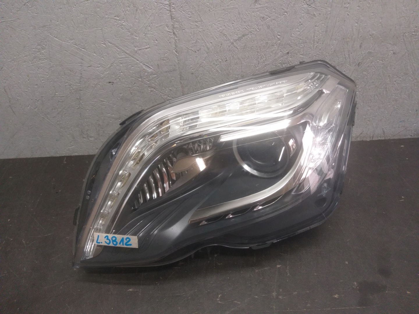 light front left MERCEDES GLK W204 LIFT XENON ILS LED 10- A2048201539