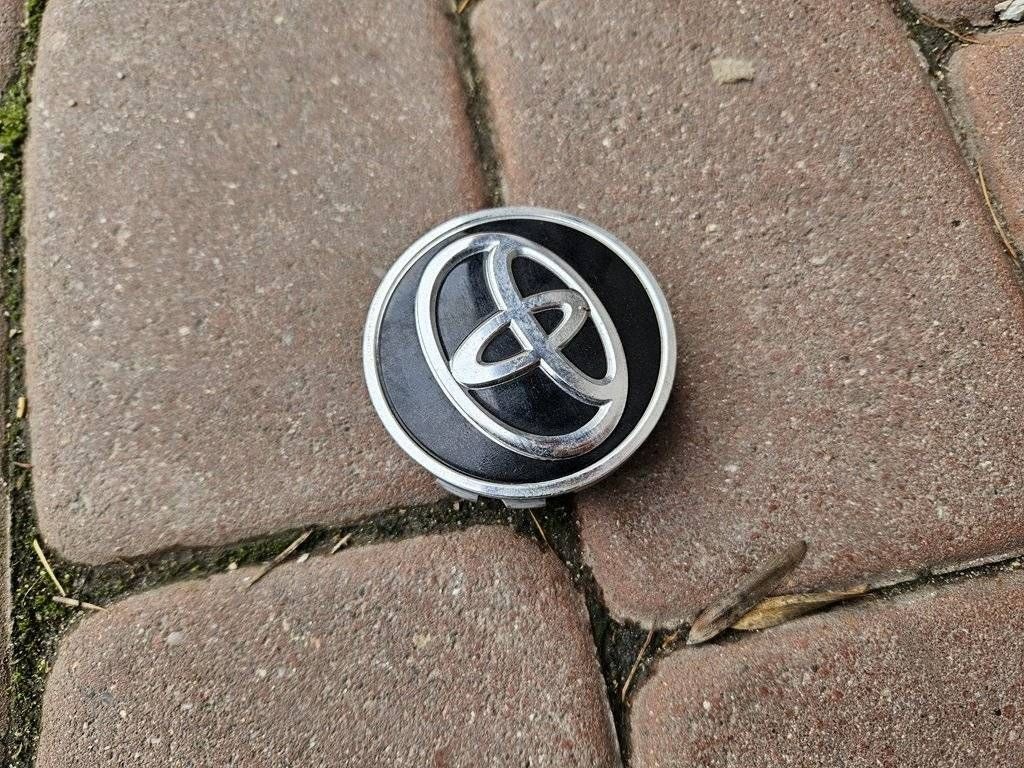 cover cap discs cover spoiler kapselek Toyota Corolla E210 E21