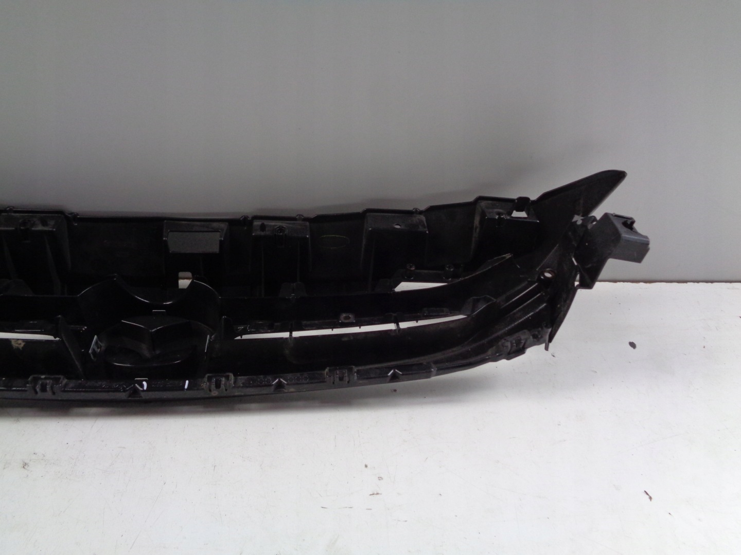 Grill Kühlergrill MAZDA 2 14