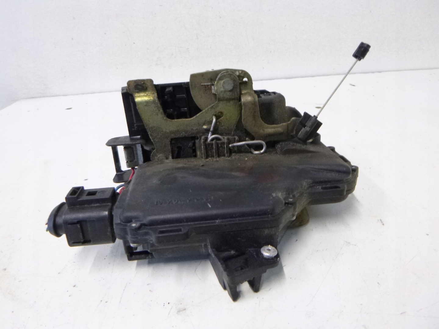 lock front right Seat Toledo II 2000