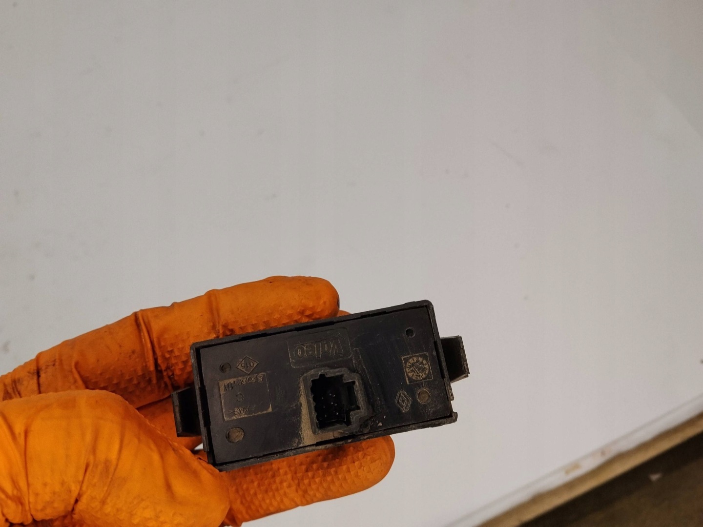 interruttore luci Luci di emergenza Renault Master III 252100991R