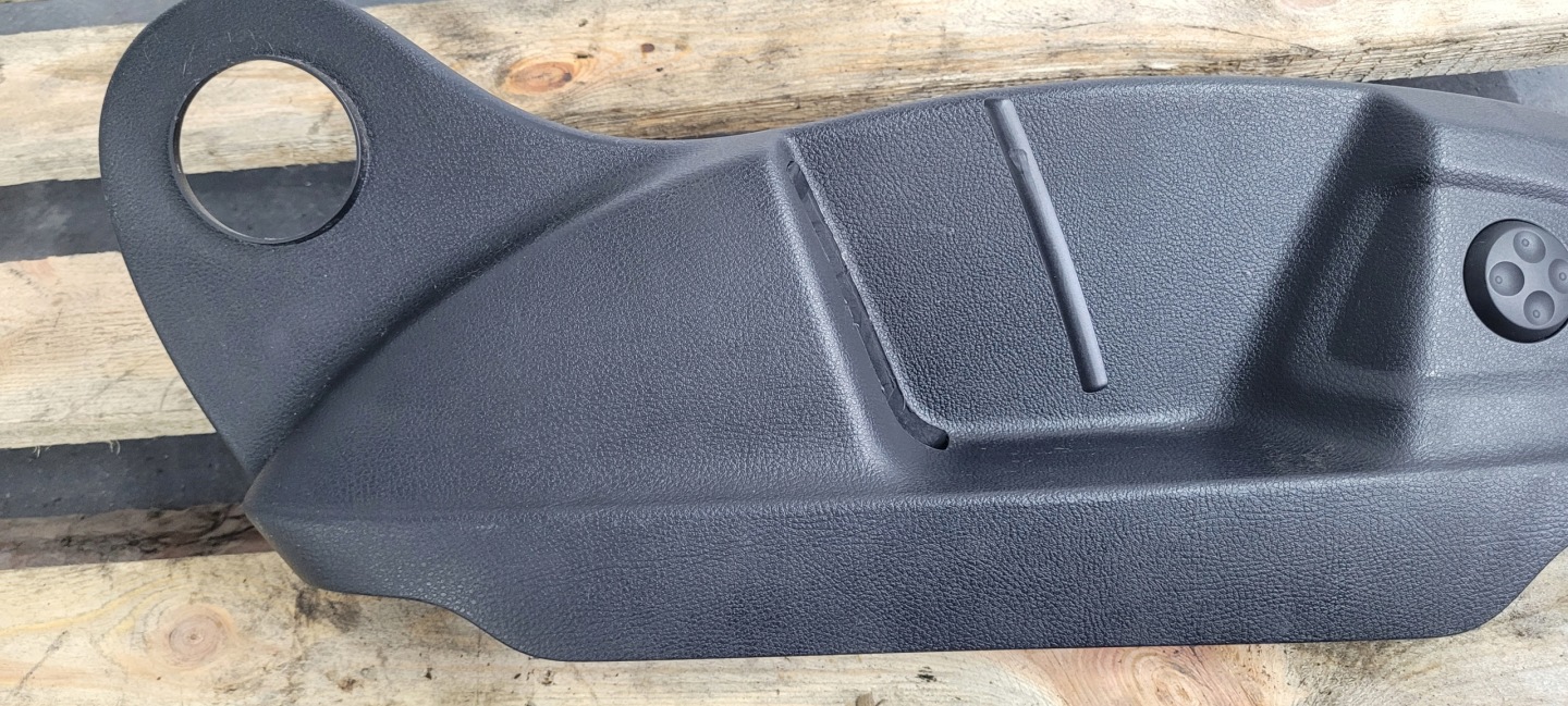Q5 8R cover seat front right front 8R0881314