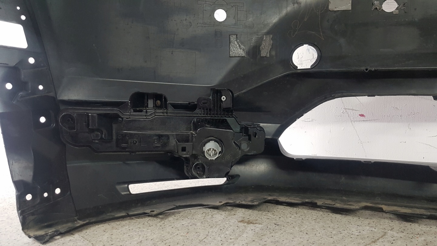 MAZDA MX30 MX 30 + LED LH2020 - bumper front 7726