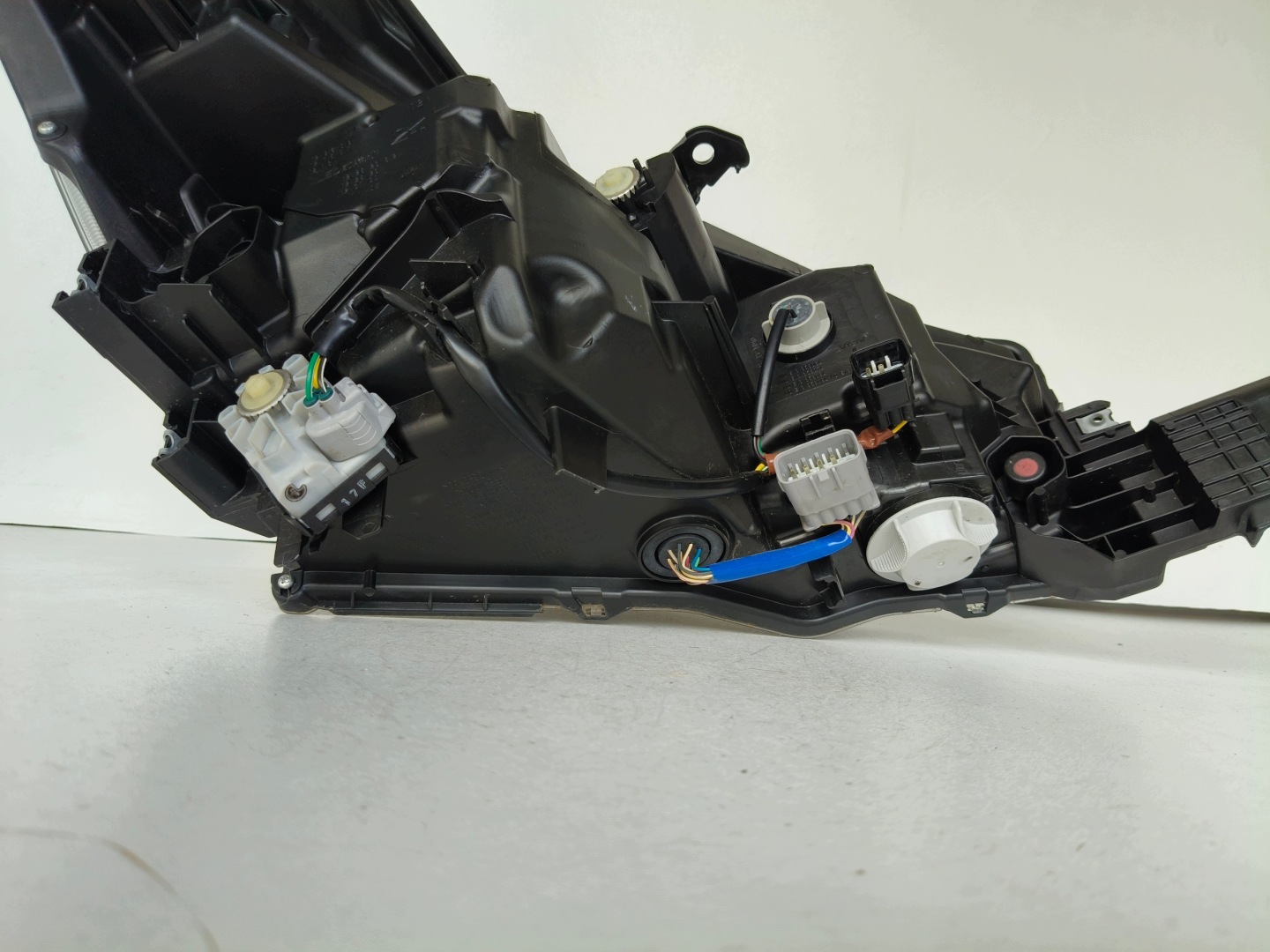 light left REFLEKTOR SUBARU FORESTER V 19- FULL LED DARK SPORT CIEMNA
