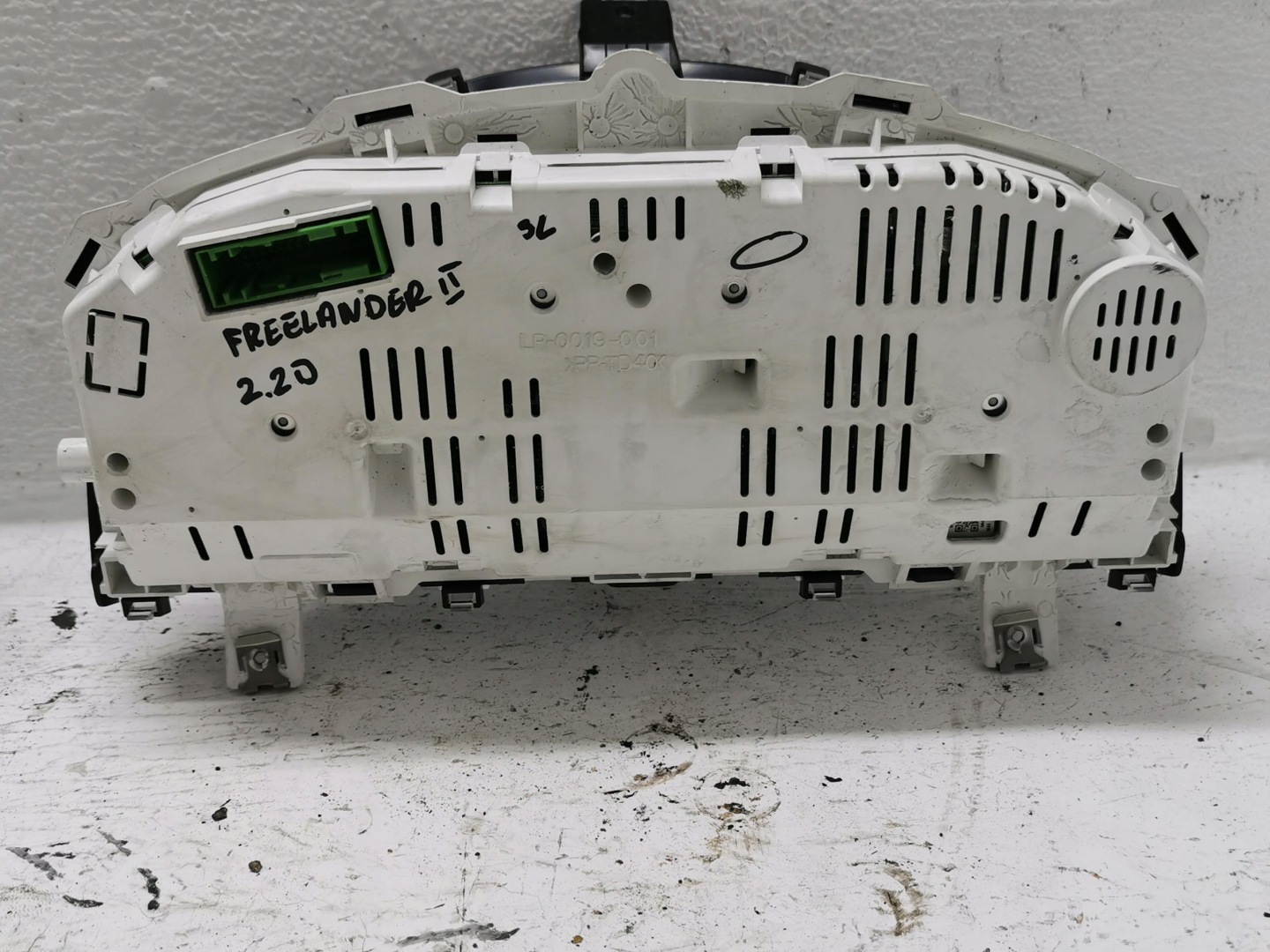 dials dials LAND ROVER FREELANDER II L359 UK