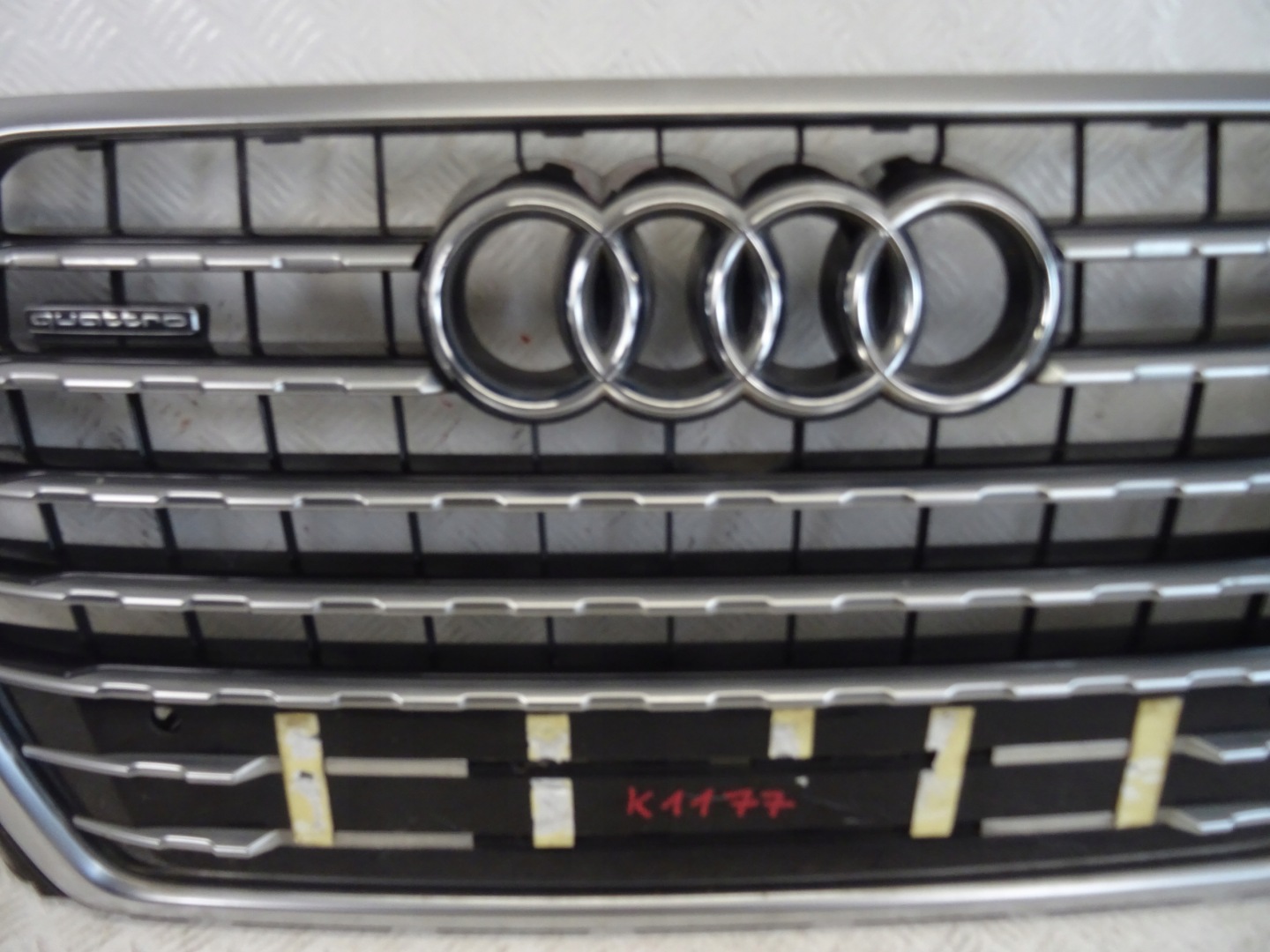 grill grille front front AUDI Q7 II 4M 4M0853651F