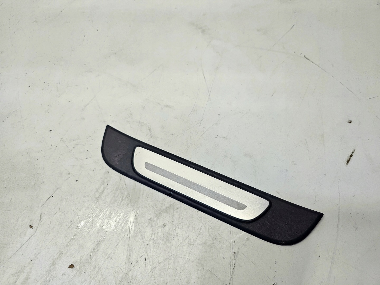 moulding threshold left rear part AUDI A3 8V4 SPORTBACK 8V4853557A