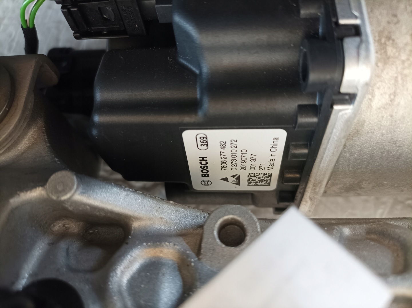 BMW X7 G07 AKTUATOR HSR rear part axis SKRETNA 6895076