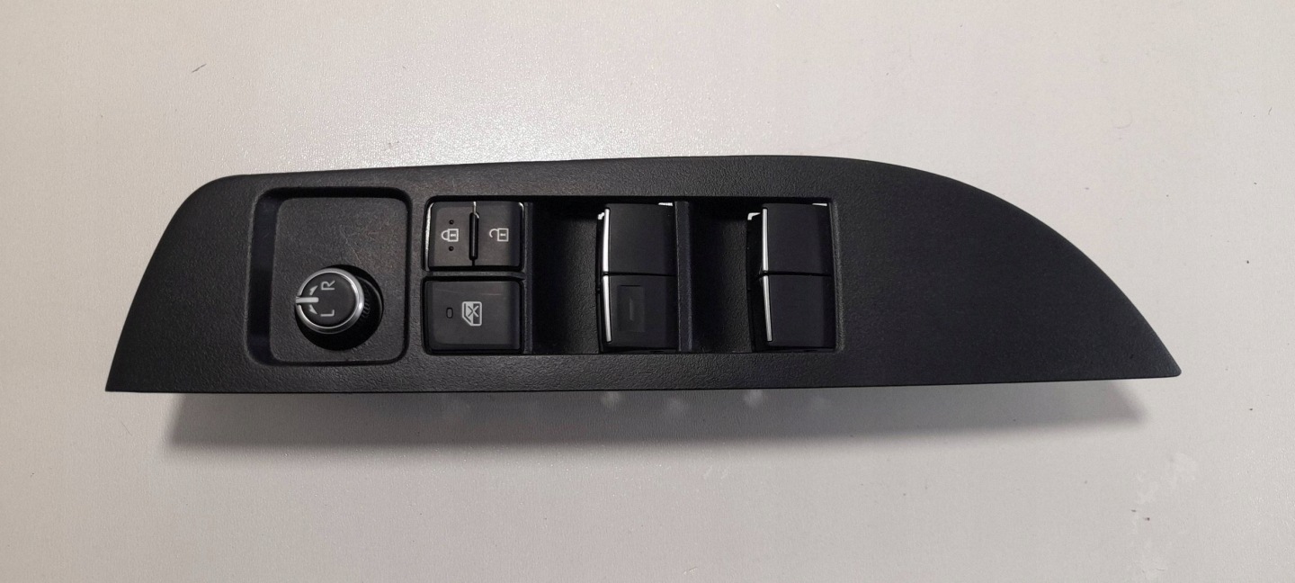 Toyota Corolla E21 window control switch 8404002490 (PS321)