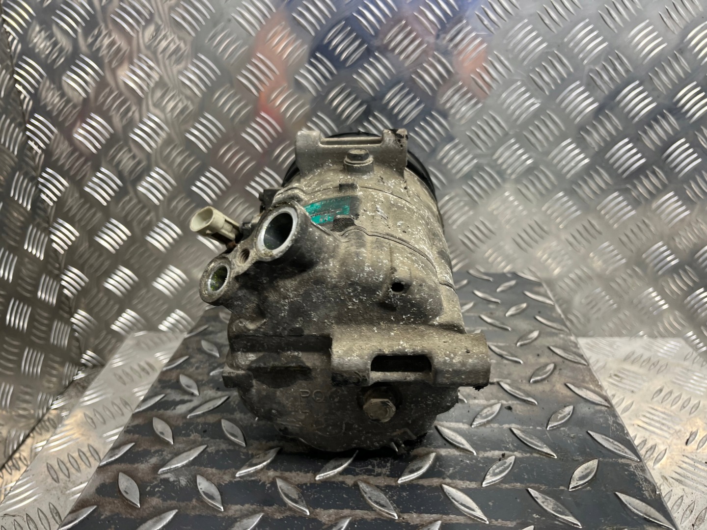 Compresseur Climatisateur air conditionné SAAB 93 II 24411280