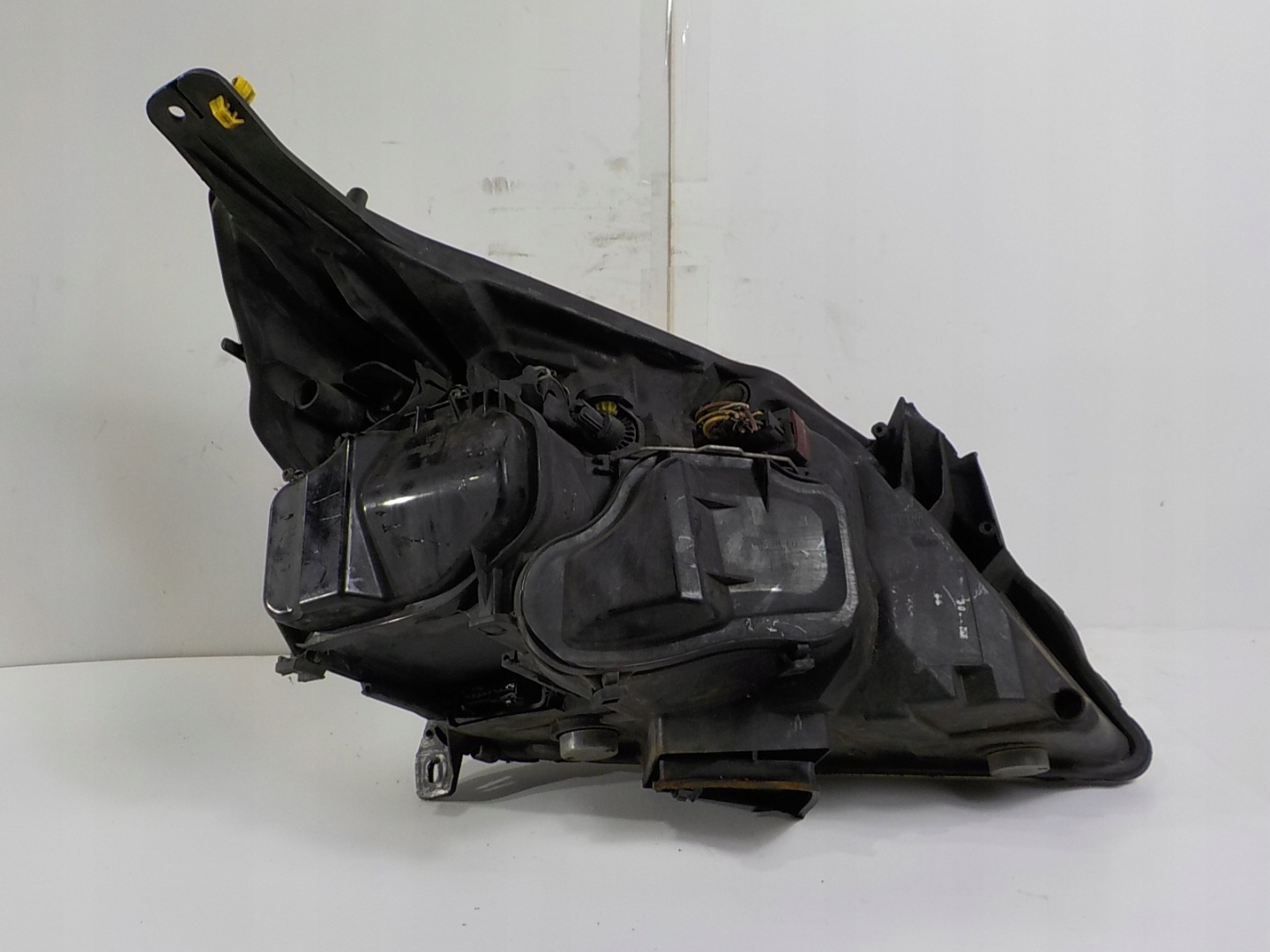 OPEL VECTRA C SIGNUM LIFT XENON light left front front UK