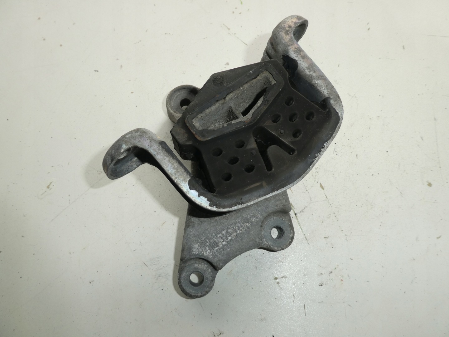 holder gearbox mount VW T5 7H0399151G
