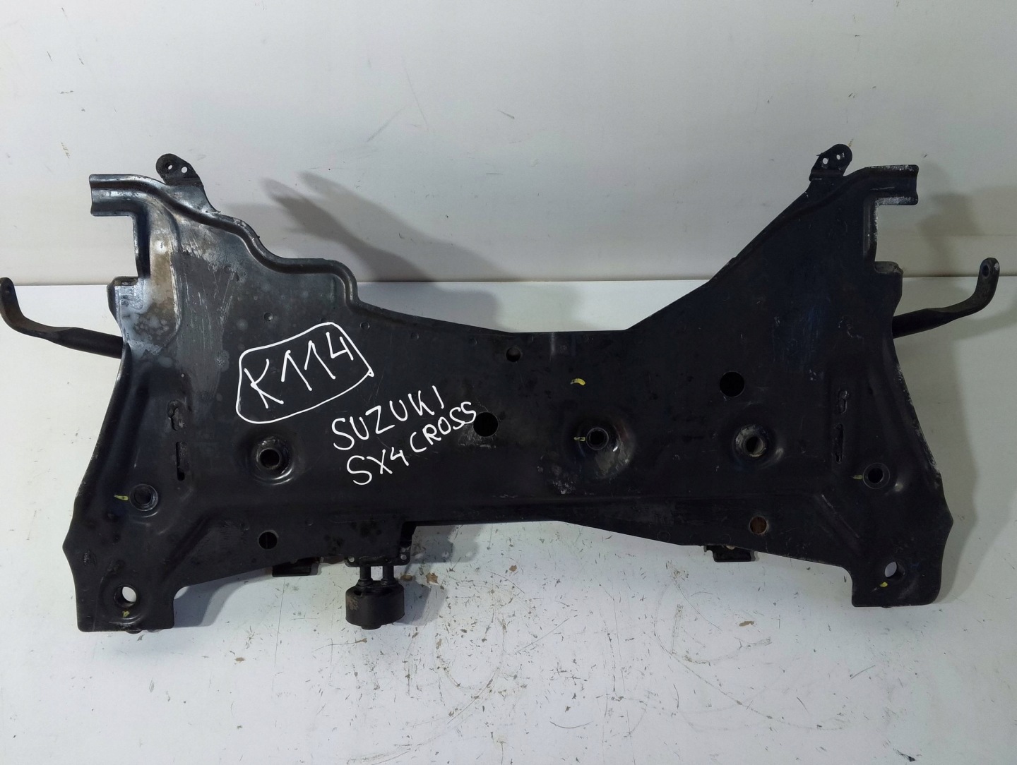 Suzuki SX4 S-Cross 1,6 DDIS axle beam front (K114)