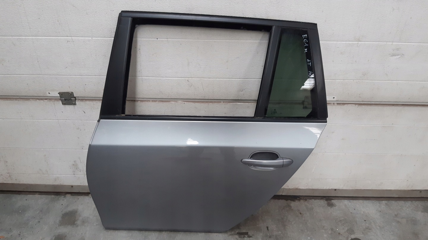Portière Gauche Arrière kombi A08/7 BMW E61