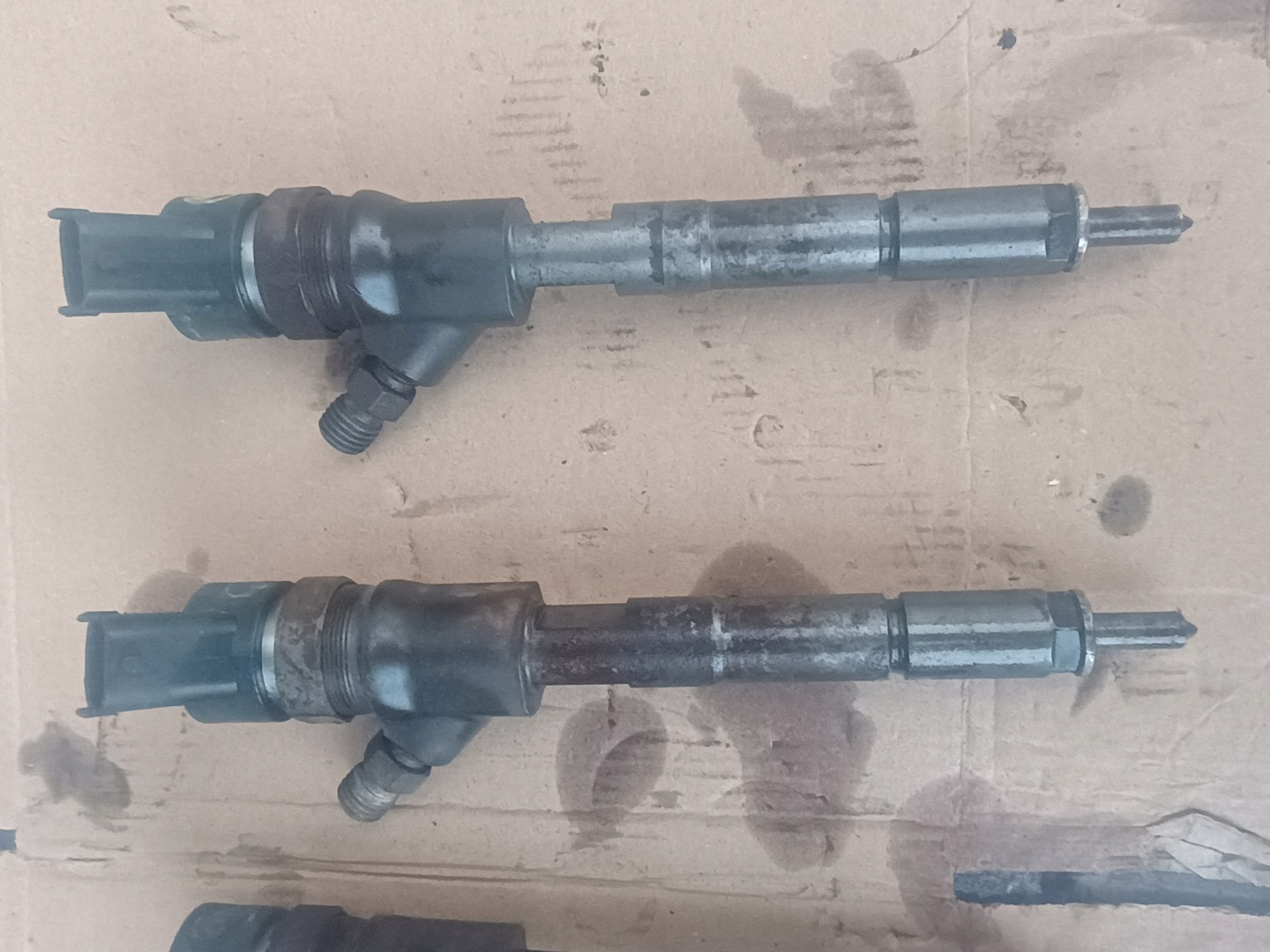 injector BOSCH 0445110214 TOYOTA YARIS D4D
