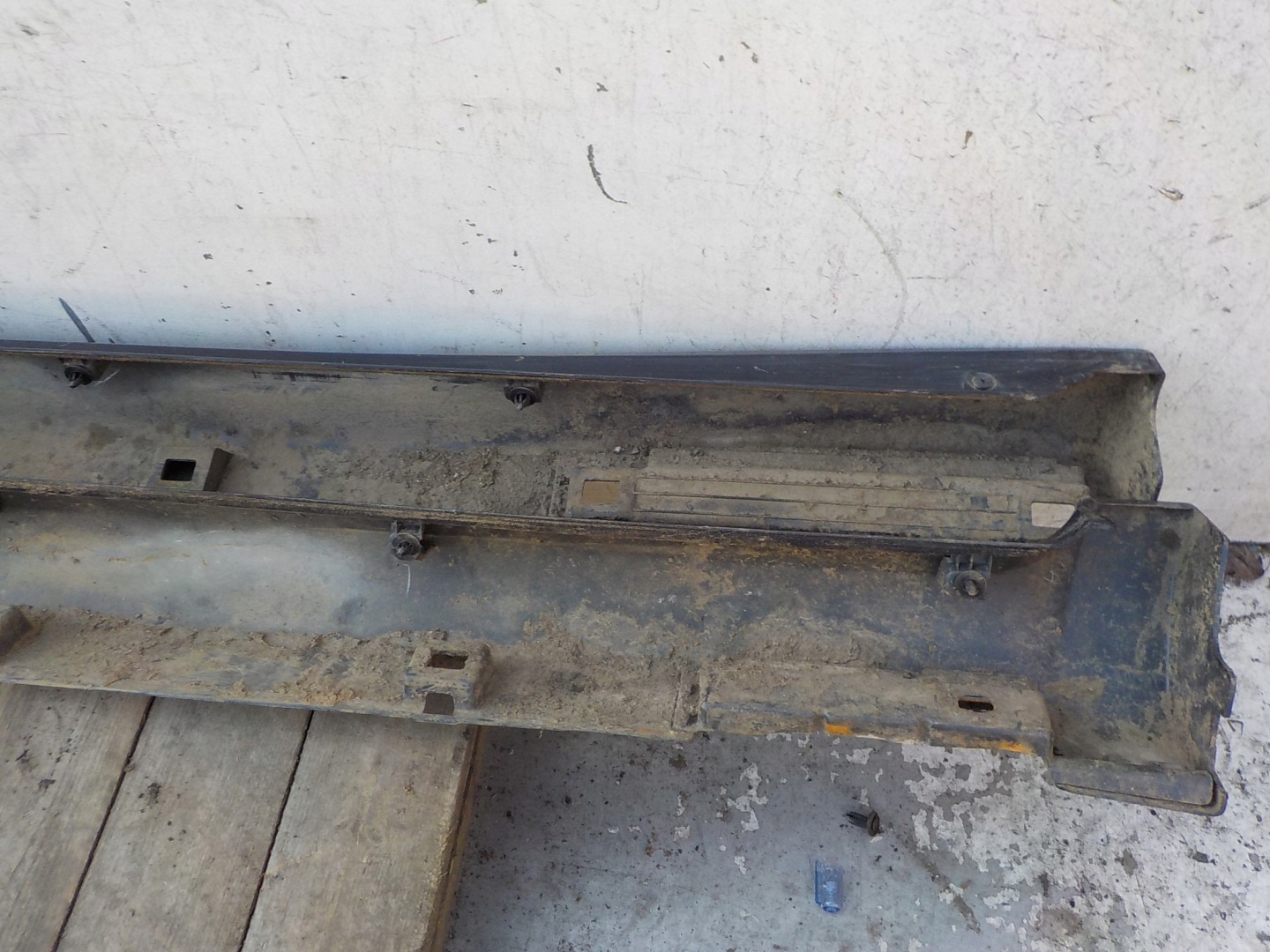 534 FORESTER II LIFT listák fedelek PROGOWE